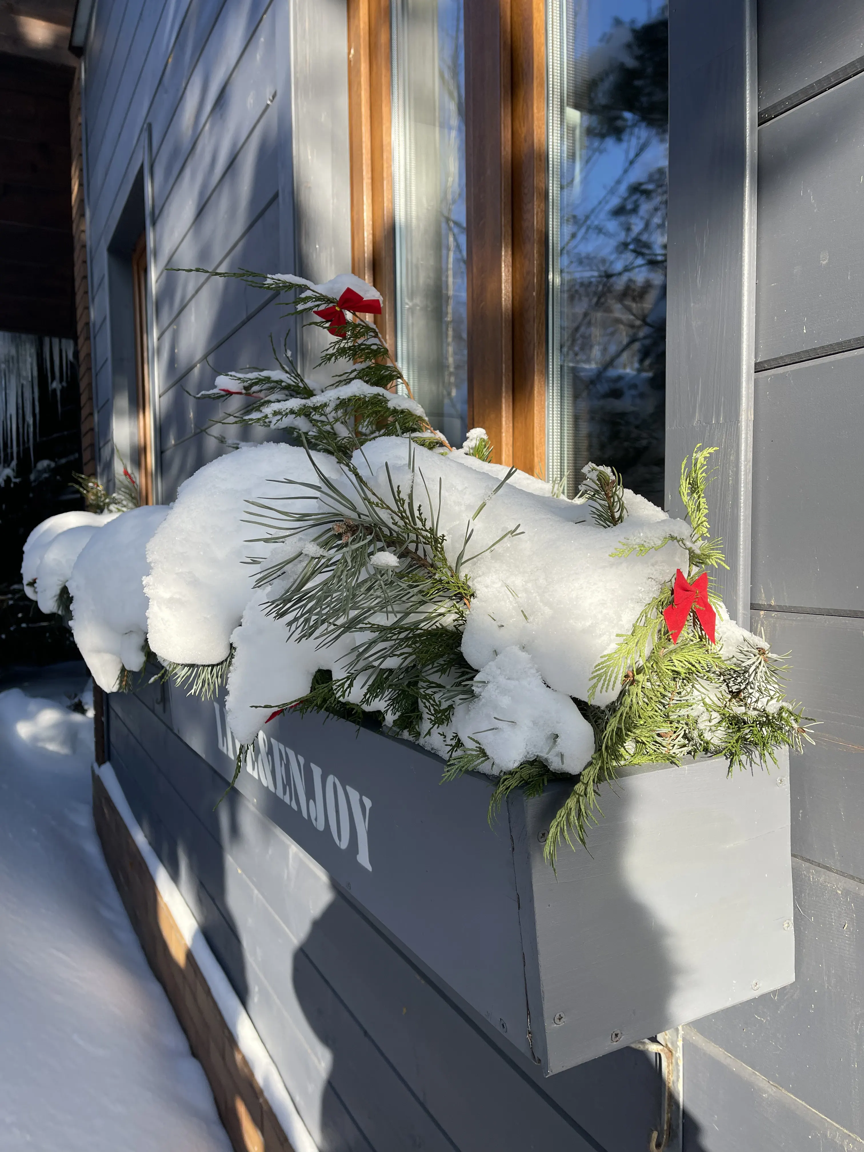 chalet-outside
